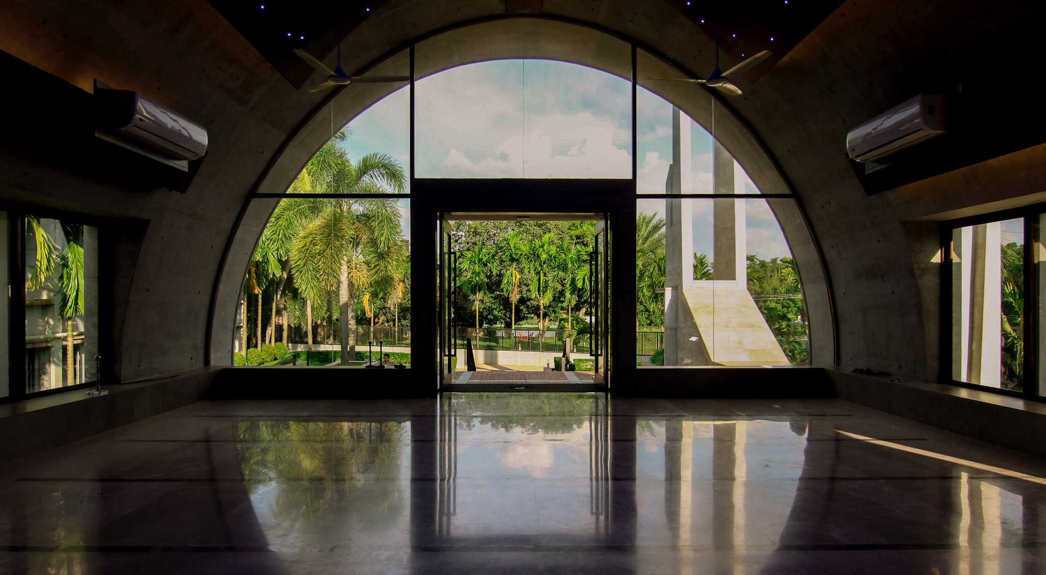 Feature an article about our project 'KHAN BARI JAME MASJID ' in  "SHOWCASE MAGAZINE"